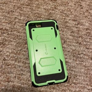 EUC IPhone 7 Plus or 8 plus phone case